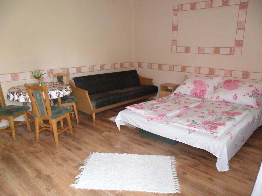 Emese Apartman Hajdúszoboszló Rom bilde